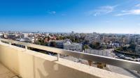 Panorama 2BDR Finikoudes Beach Larnaca - B&B Larnaka