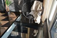 Dwupoziomowy apartament z przeszkloną antresolą FP22 - Chambres d'hôtes Zamość