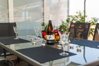 Piraeus Pasalimani Veranda for up to 6, near metro - B&B El Pireo