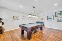 The Lake House on Sunset Point - Lakefront home with private dock & pool table - B&B Moneta