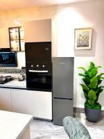 Studio Apartment with One Double Bed