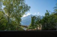 Alpenwohnung in Laax mit Garten, Bergblick & Parkplatz - B&B Laax