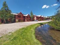 Valley Condo 106 - Bed and Breakfast Red River
