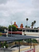 Sol de Peña Apartment with balcony and downtown view - B&B Bernal