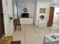 Ευρύχωρο και άνετο διαμέρισμα στην Ιτέα Joanna's Apartment - B&B Kírra