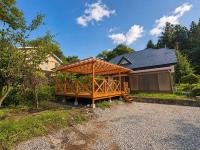 森に包まれる一棟貸し広々屋根付きウッドデッキでBBQを楽しむ那須の休日Cottage Nest - B&B Nasu