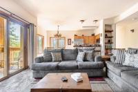 Breckenridge Luxury Condo, Easy Access to Ski Lifts! - B&B Breckenridge