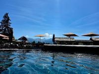 Studio avec terrasse et piscine - Aux Petits Sapins - B&B Crans-Montana