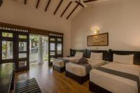 Triple Room with Garden View