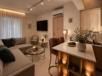 Vouliagmeni Square Residence Elegant Riviera Stay - B&B Atene
