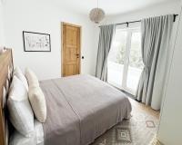 Noir 256 chalet with its own swimming pool, hot tub, and sauna - Ferienwohnung Yablunytsia