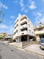 沖縄観光の拠点 ビーチ アメビレ コンベンション近く 2LDK 6名 駐車2台無料 Ginowan - B&B Ginowan