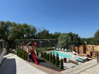 Conacul Voievozilor - B&B Românii de Jos