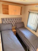 Anderson-French Seaside Escapes 6 Berth Caravan - Central Heating - B&B Skegness
