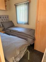 Anderson-French Seaside Escapes 6 Berth Caravan - Central Heating - B&B Skegness