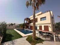 Luxury Sea View Villa with 2 Pools - B&B Zarzis