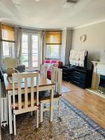 Cosy Stylish 2-Bed Edinburgh Apartment - B&B Edinburgh