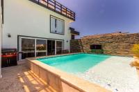 Sosua Ocean Village, Villas Nuevas con piscinas privadas! - B&B Sosúa