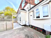 Cosy Hayling Island Stay, Close to the beach, Free Parking, Fast Wi-Fi, Pubs, Cafe Attractions Nearby - Chambres d'hôtes South Hayling