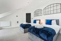 Luxury 2-Bed Penthouse with Free Parking & London Views - B&B Uxbridge