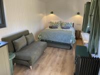 Badgers Bothy at Allt A'Mhuilinn - B&B Spean Bridge