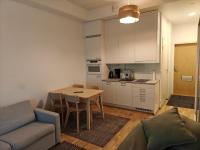 Modern Aparment - Next to Station - Self Check-in - B&B Vantaa