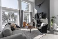 Luxurious Villa Tremblant 4 Bdrs W Hot Tub B85 - Bed and Breakfast Mont-Tremblant