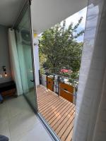 Escápate a un dúplex exclusivo con vino y terraza - B&B Mexico City