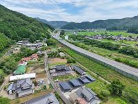 ヒノキ香る里山の小さな宿michikusha - B&B Maniwa