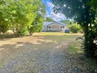 Studio Apartment near Friar's Bay beach - B&B Friar’s Bay