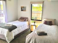 2 bedroom private unit with enclosed back yard - B&B Bairnsdale