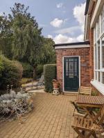 Peaceful Norfolk Broads 1 Bedroom 2 bath annexe - B&B Halvergate