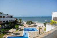 Charming Penthouse -Holidays Houses - Bed and Breakfast Malindi