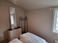 Quiet, airy 3-room apartment in the city center - Ferienwohnung Fredrikstad