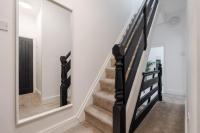 Spacious 6BR House Sleeps 11 Free Parking - B&B Manchester