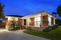 Puddings Home Wheelers Hill - Bed and Breakfast Ellerslie