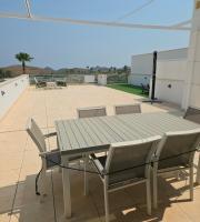 OSOM 2 Penthouse Aguilon Golf and Sea View with Grand Terrace - Chambres d'hôtes Pilar de Jaravía