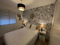 "Maison de la sèvre" - 1 chambre d'hôte moderne dans notre maison au calme à 15mn du Puy du Fou - B&B Mortagne-sur-Sèvre