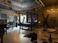 Refugium - Design Apartment with Private Whirlpool & Terrace by Fetischhaus Wiesbaden - B&B Wiesbaden