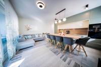Luxury Lakeside Apartment - Chambres d'hôtes Balatonfűzfő