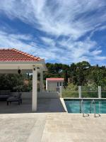 Villa Olea Maris - Pool, Olive Garden and Sea View - Ferienwohnung Trpanj