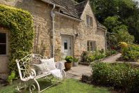 No9 Bibury - Picturesque Cotswold Cottage with incredible views over Arlington Row - Ferienwohnung Bibury