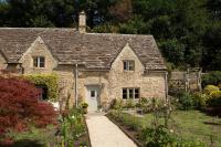 No9 Bibury - Picturesque Cotswold Cottage with incredible views over Arlington Row - Chambres d'hôtes Bibury