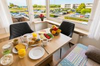 RYE Meerblick Ferienwohnung Grömitz - Chambres d'hôtes Grömitz