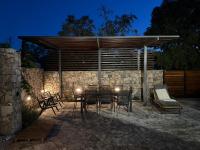 Stone House Slavica near Krka Waterfalls - B&B Lozovac