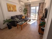 Apartamento ROSETTE Solo Familias, Playa de Gandia - Bed and Breakfast Gandia