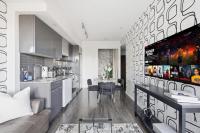 High-Rise Downtown Oasis stunning City Views - Ferienwohnung Toronto
