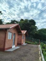 Recanto Raios do Sol - B&B Caldas