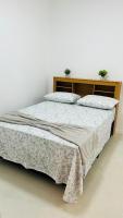 Guilhermina Praia Grande apartamento, 200 metros da praia - B&B Praia Grande