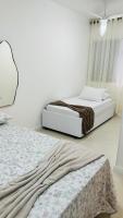 Guilhermina Praia Grande apartamento, 200 metros da praia - B&B Praia Grande